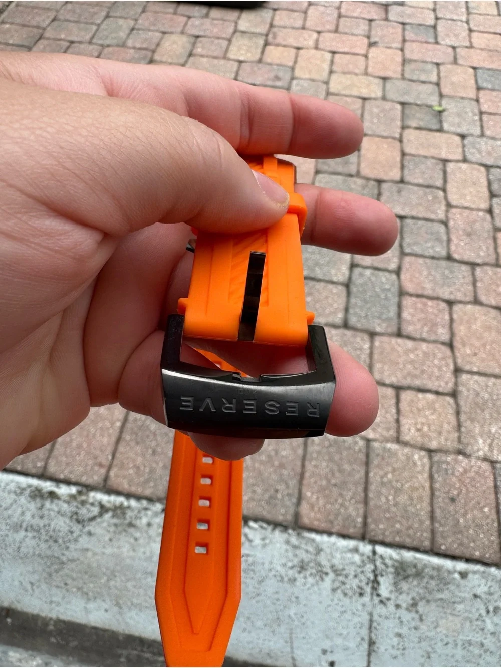Invicta bolt bold